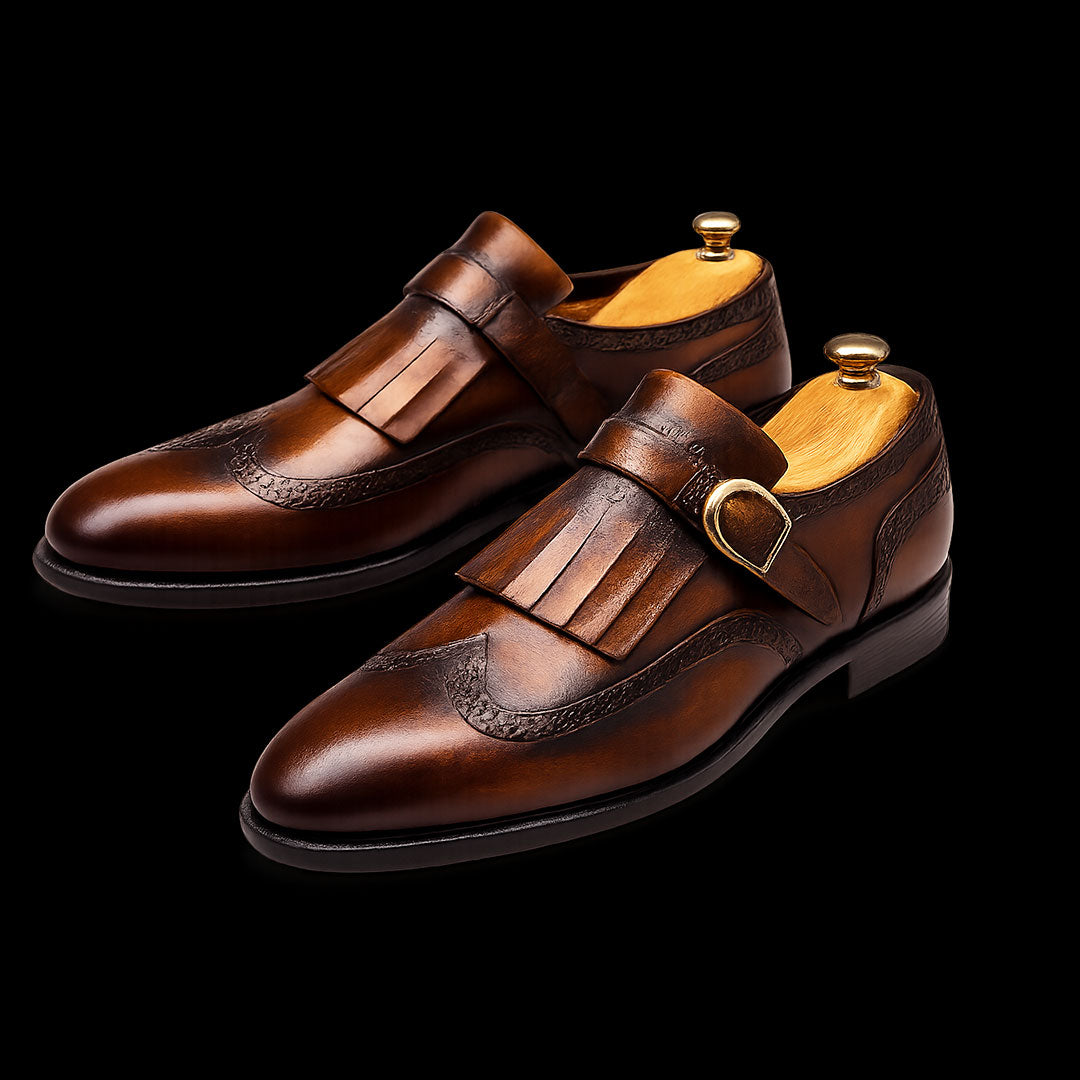 The Girth – Brown Patina Fringed Wingtip | Leather Shoe